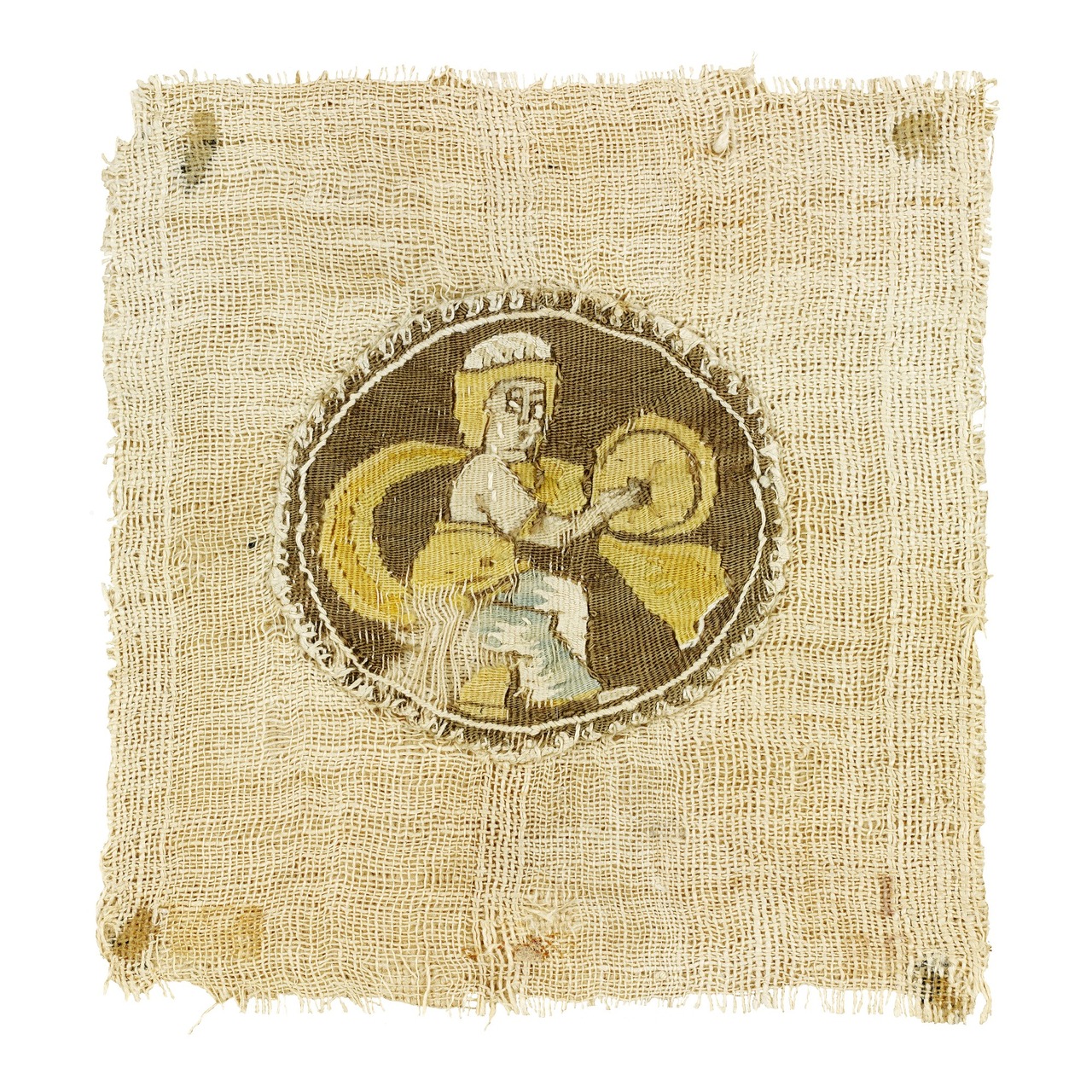 Fragment de vêtement représentant une joueuse de cymbales, Égypte, V^e - VI^e siècle.